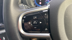 Volvo XC60 2.0 B5P Plus Dark 5dr AWD Geartronic Petrol Estate